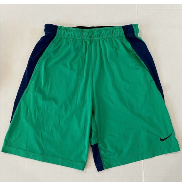 Nike Men’s Shorts - Picture 5 of 6